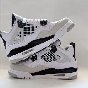 Jordan Kids Sneakers - White / Gray / Black